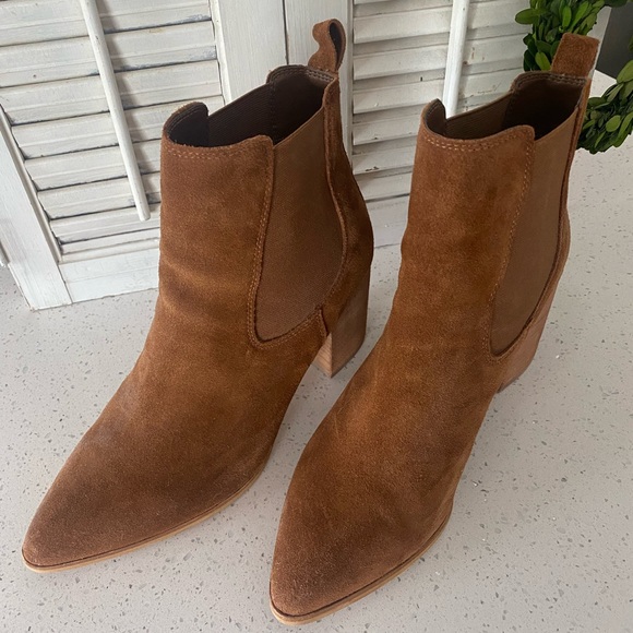 Steve Madden Pull On Ankle Boots - Picture 1 of 7